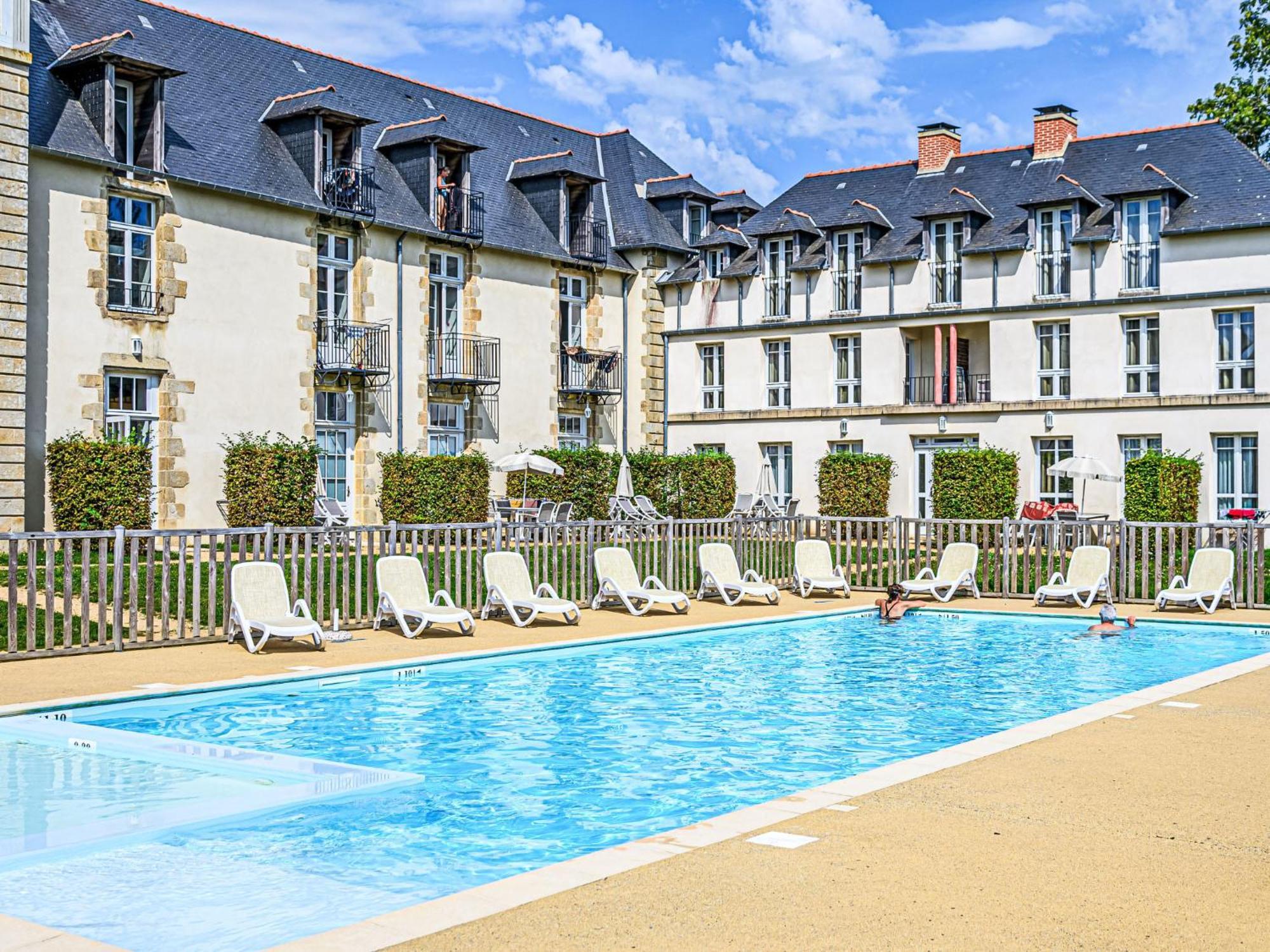 Apartment Chateau De Kergonano-2 By Interhome Baden Esterno foto
